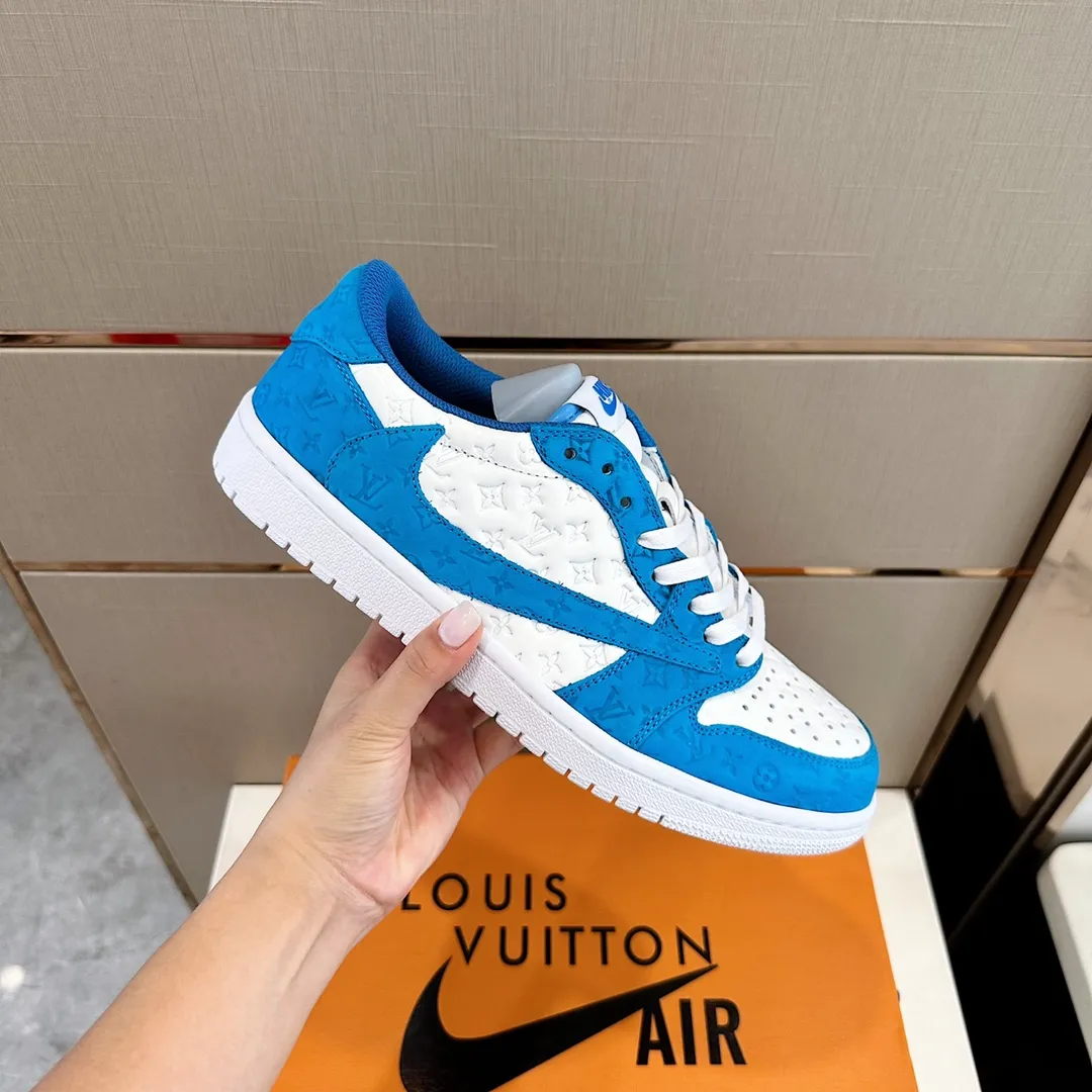 Men's shoes 💰p440 "*OUIS *UITTO* Nike" new original drawer box, co-branded low-top casual sneakers, this sneaker is completely made of denim canvas splicing leather, decorated with Louis Vuitton's iconic monogram and Damierl pattern with natural cowhide piping. The upper of this shoe combines LV’s most classic Monogram and Damier elements, giving it a sense of luxury and recognition! Size: 38-45